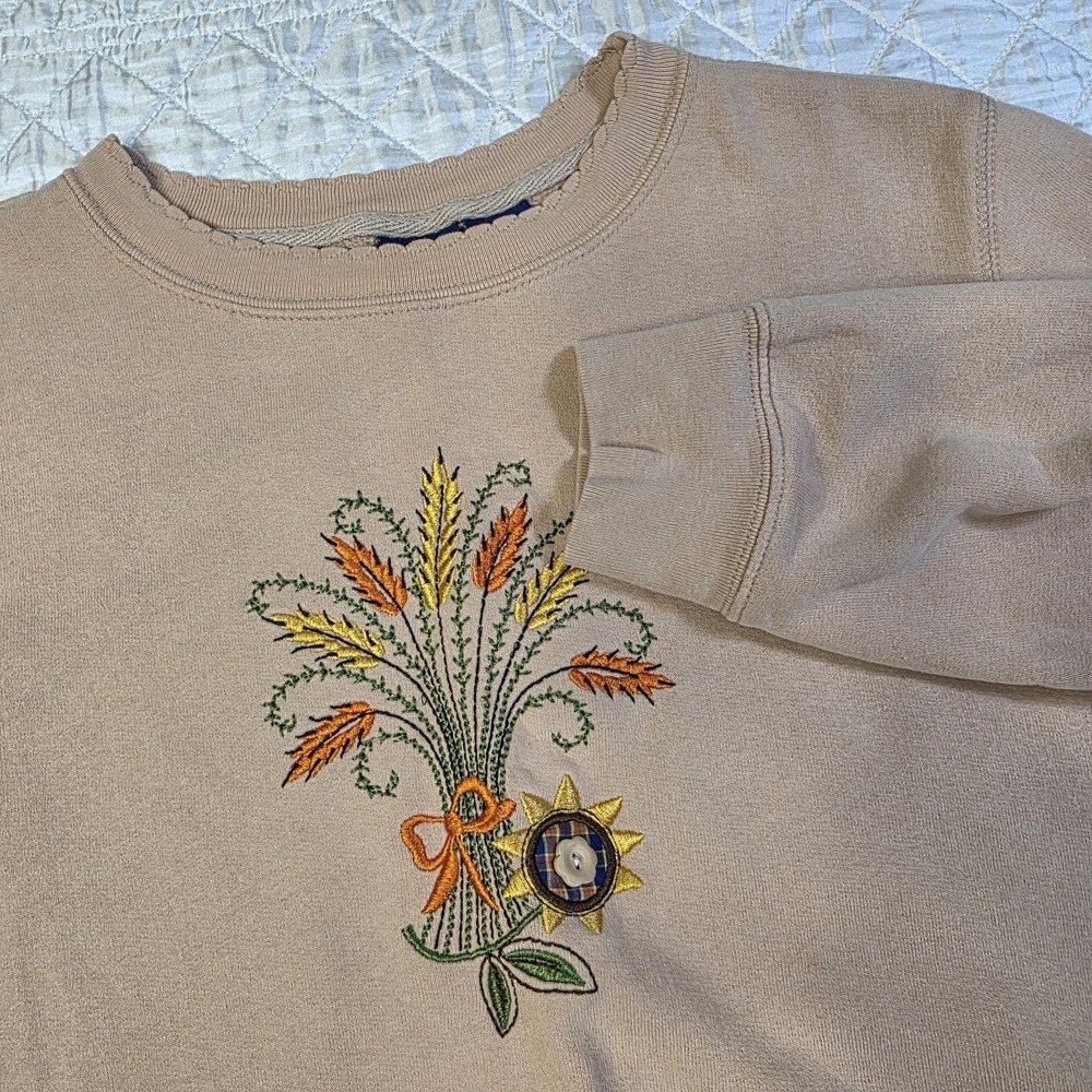 Basic Editions Vintage Sweatshirt Womens Large Fall Harvest Design Embroidered